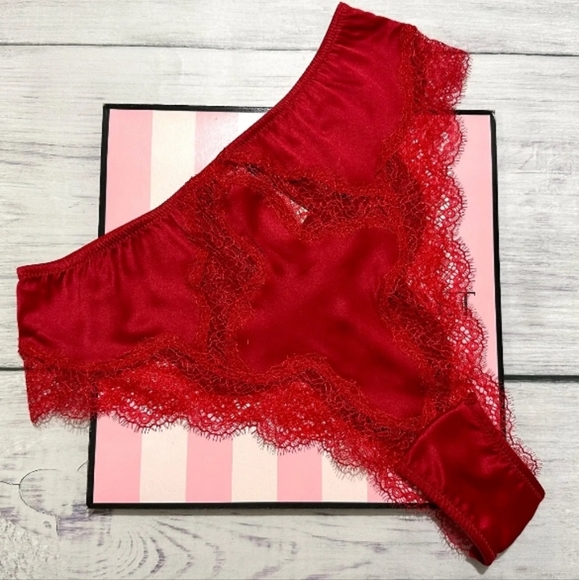 Victoria Secret Dream Angels Satin High Waist Thong Panty (Red) - Picture 4 of 4